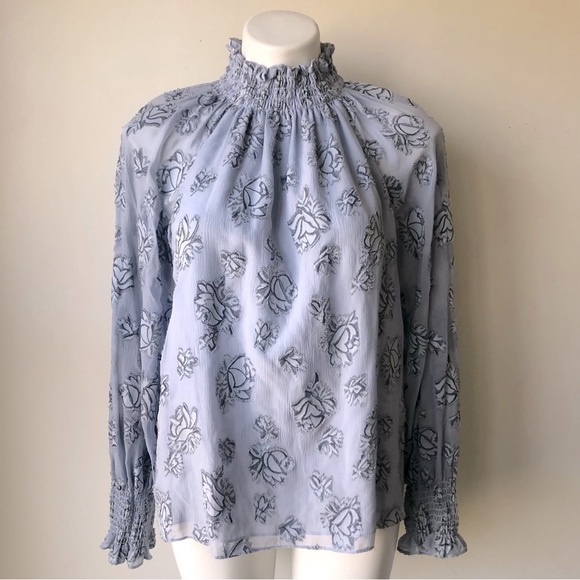 Rebecca Taylor Metallic Rose Patterned Silk Smocked Top in Blue, 4 - Picture 5 of 13